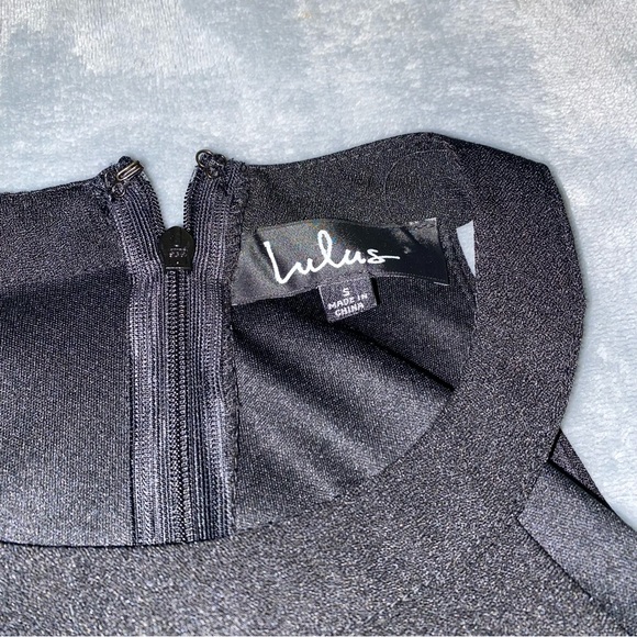 Lulu’s Scalloped Halter Dress - Picture 4 of 4